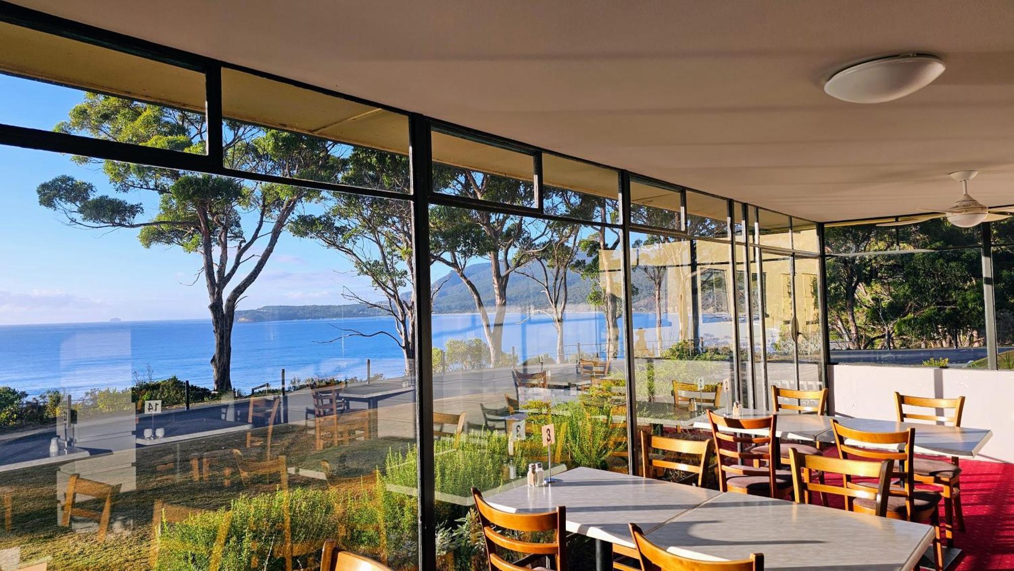 Lufra Beachside Hotel Eaglehawk Neck Buitenkant foto