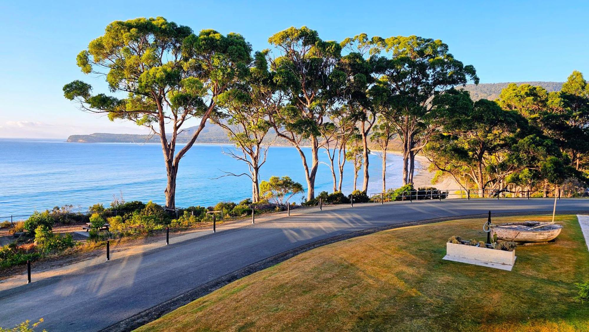 Lufra Beachside Hotel Eaglehawk Neck Buitenkant foto