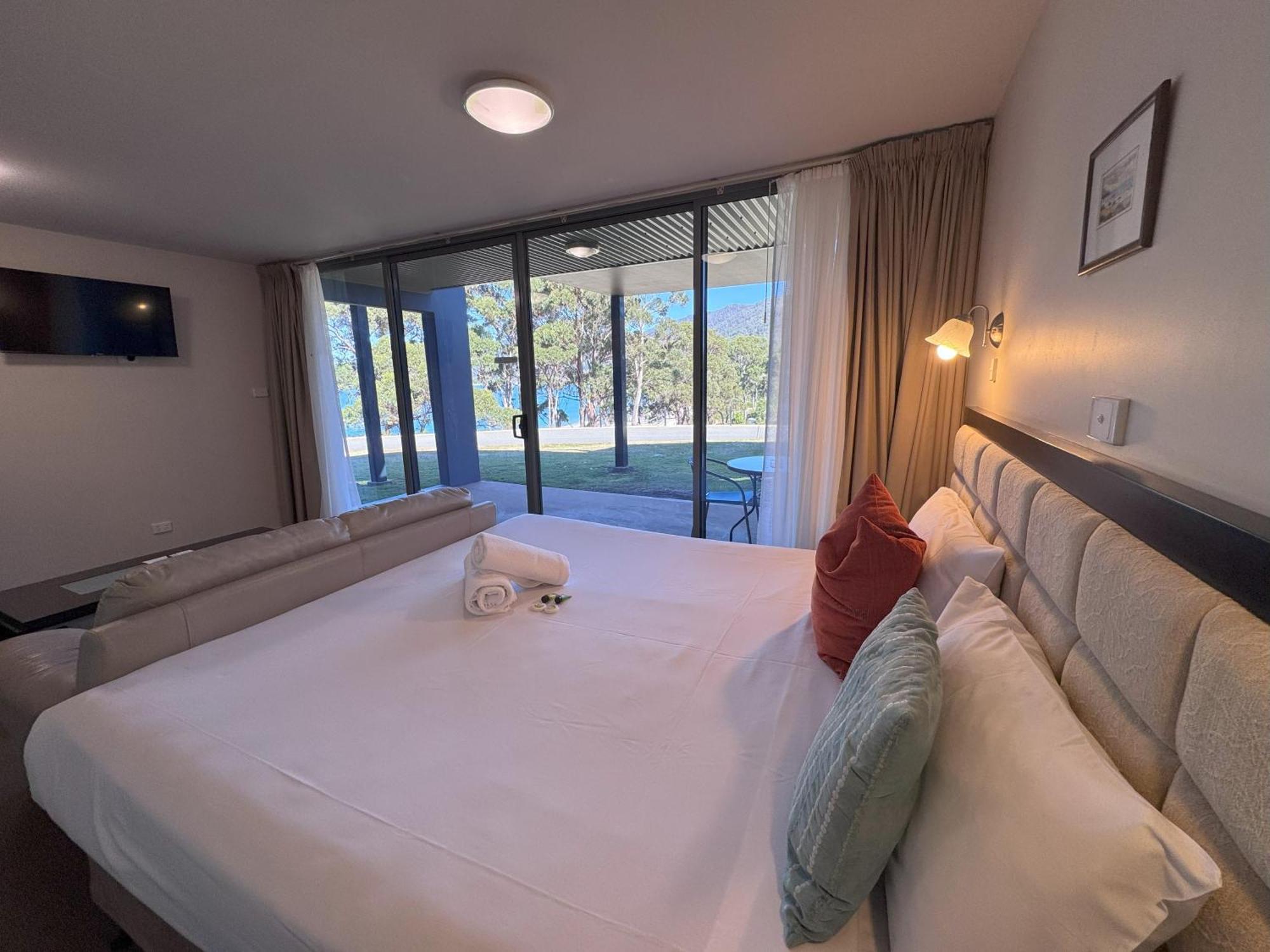 Lufra Beachside Hotel Eaglehawk Neck Kamer foto